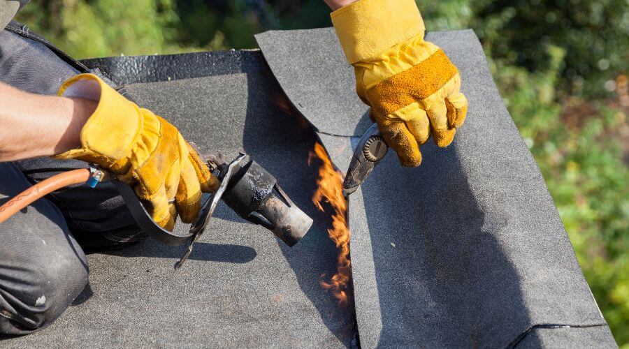 Professional gutter cleaning in Idaho Falls, ID
